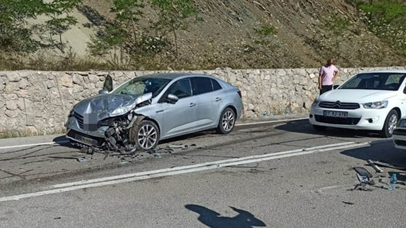 Feci kaza! Küçük çocuğun yolda kalan terliği yürekleri dağladı! Sinop-kaza yeri