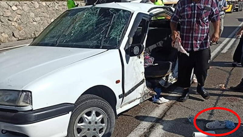 Feci kaza! Küçük çocuğun yolda kalan terliği yürekleri dağladı! Sinop Kaza yeri- yolda kalan terlik