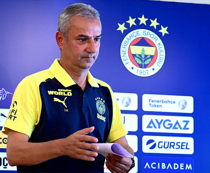 Fenerbahçe'de İsmail Kartal, Zimbru maçı öncesi yapılacak transferleri açıkladı Fenerbahçe'de İsmail Kartal, Zimbru maçı öncesi yapılacak transferleri açıkladı