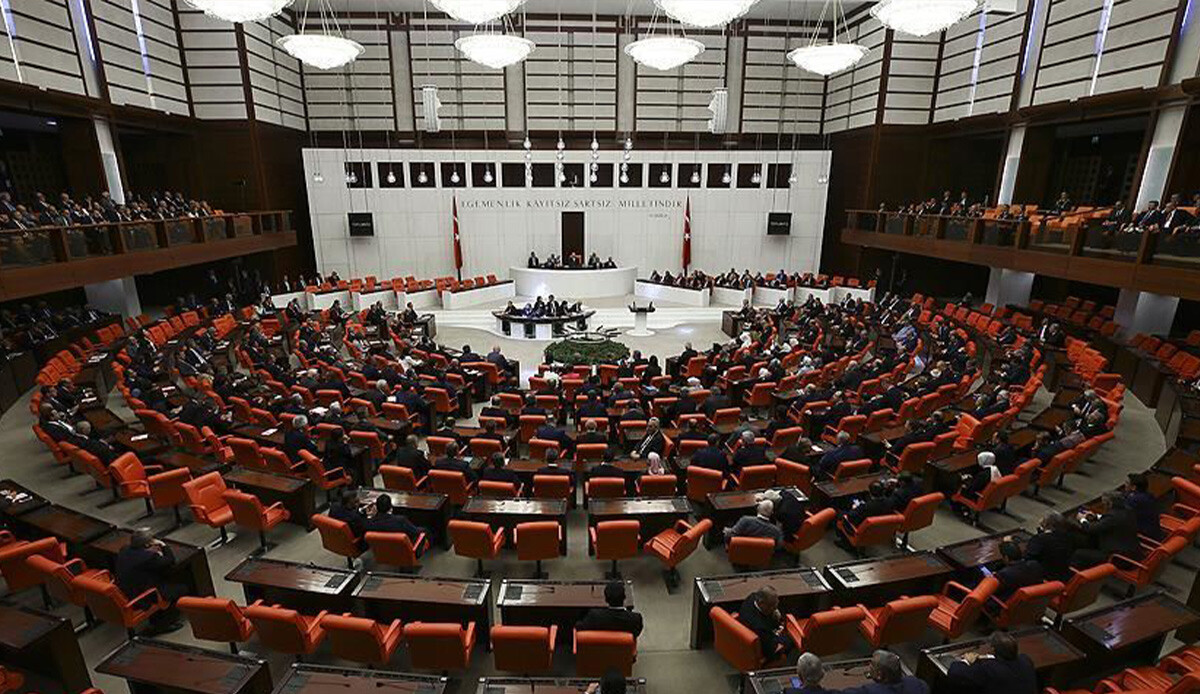 TBMM'de CHP'nin vergilerle ilgili görüşme önerisi reddedildi TBMM'de CHP'nin vergilerle ilgili görüşme önerisi reddedildi