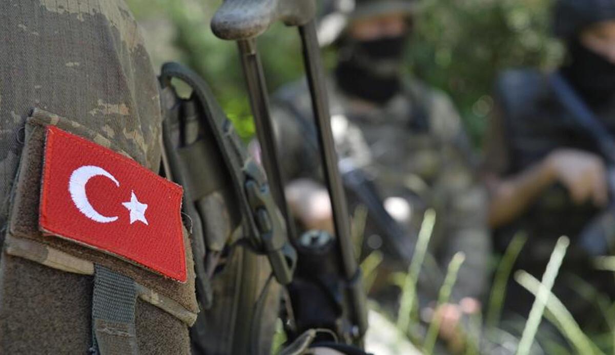 Son dakika... MSB acı haberi duyurdu: 1 asker şehit Son dakika... MSB acı haberi duyurdu: 1 asker şehit