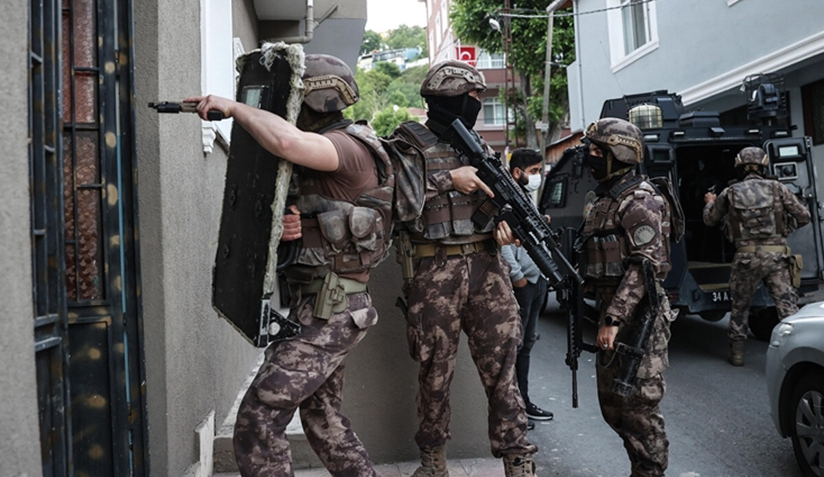 Tekirdağ&#039;da uyuşturucu operasyonu! Çok sayıda kişi gözaltında