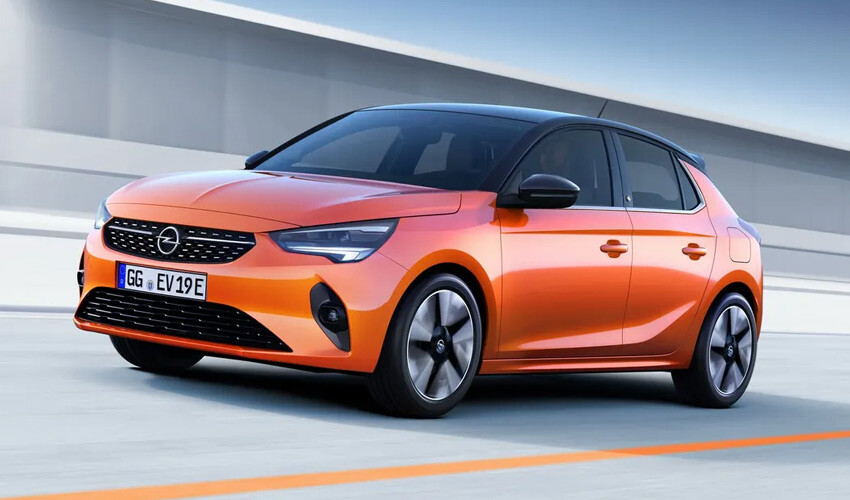 <h3><strong>OPEL CORSA-E GÜNCEL FİYAT LİSTESİ TEMMUZ 2023</strong></h3><p>-Opel Corsa-e 100 kW Ultimate: 1.225.900 TL</p><p>-Opel Mokka-e 100 kW Ultimate: 1.493.900 TL</p>