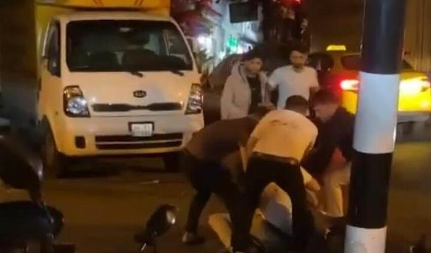 Sokak kavgası boks maçlarını aratmadı: Vatandaşlar film gibi izledi