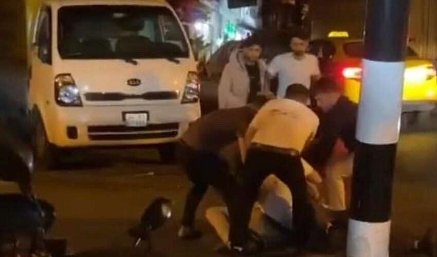 Sokak kavgası boks maçlarını aratmadı: Vatandaşlar film gibi izledi