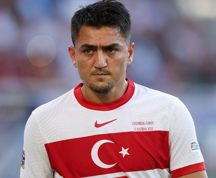 Cengiz Ünder Fenerbahçe ile anlaştı! Bonservis ücreti belli oldu Cengiz Ünder Fenerbahçe ile anlaştı! Bonservis ücreti belli oldu