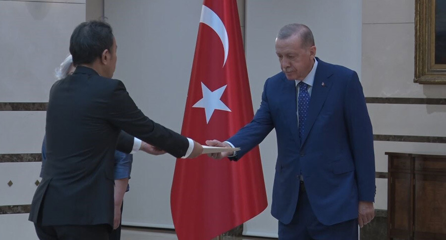 Cumhurbaşkanı Erdoğan büyükelçileri kabul etti Cumhurbaşkanı Erdoğan büyükelçileri kabul etti