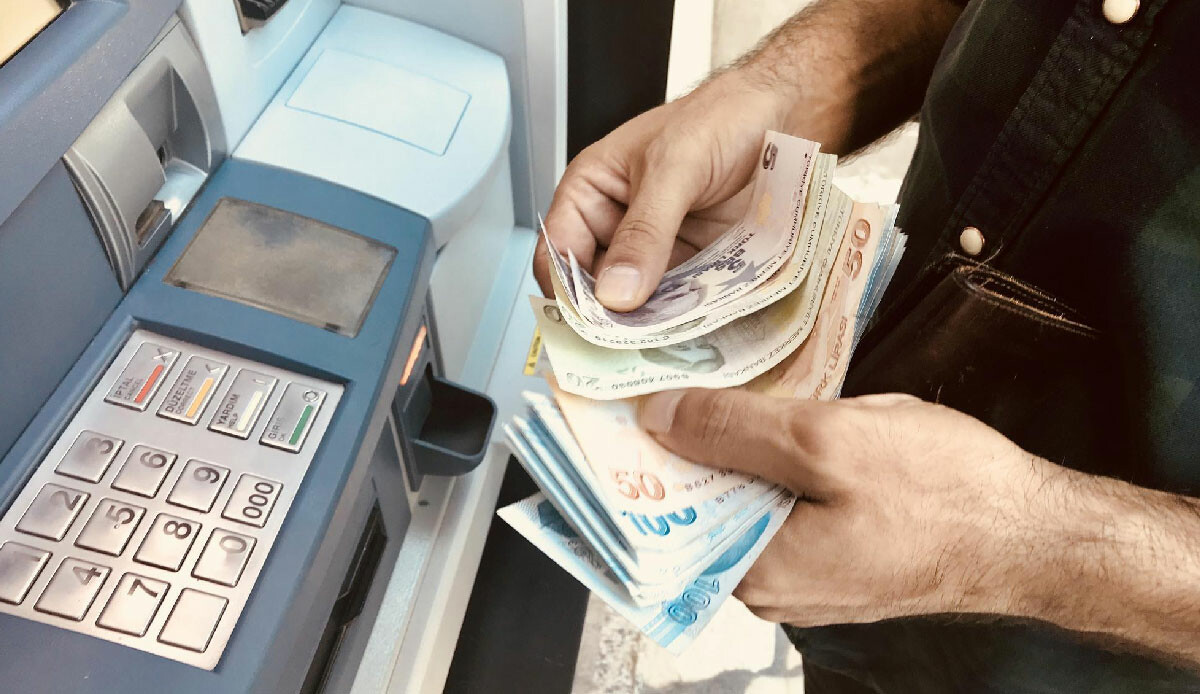 Emeklilere müjdeli haber! SGK'dan açıklama geldi: Ek ödemeler için tarih belli oldu Emeklilere müjdeli haber! SGK'dan açıklama geldi: Ek ödemeler için tarih belli oldu