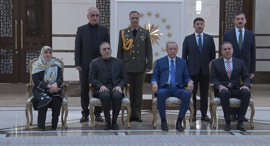 Cumhurbaşkanı Erdoğan büyükelçileri kabul etti Cumhurbaşkanı Erdoğan büyükelçileri kabul etti