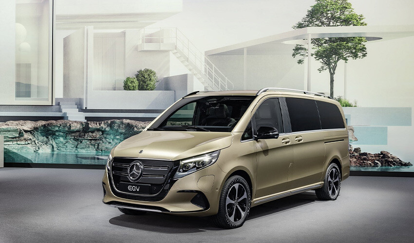 Otomobil devi Mercedes-Benz yeni premium hafif ticari araçlarını tanıttı Mercedes