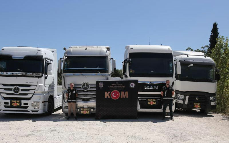 Piyasa değeri 100 milyonu buluyor… 4 ilde ‘Tır’ansformers operasyonu: Çok sayıda gözaltı!