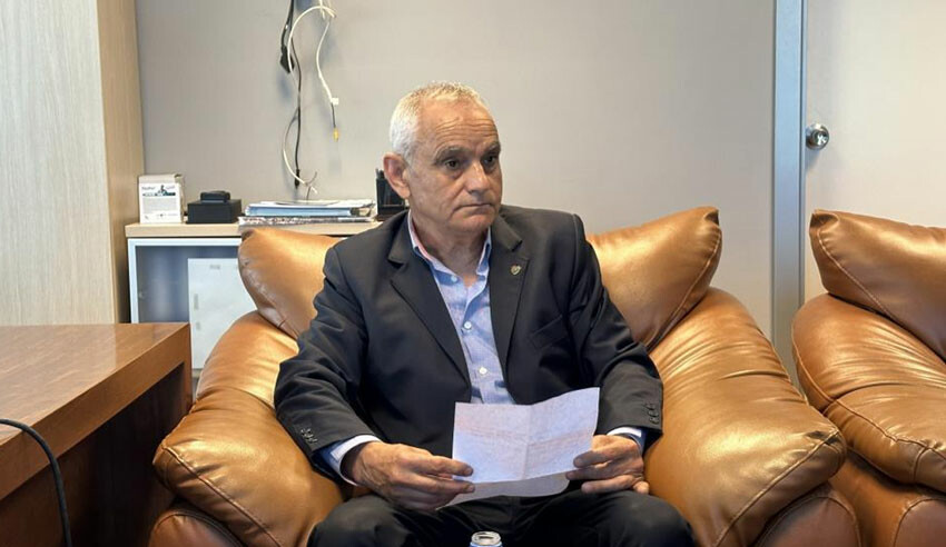 Bursaspor’da başkan belirsizliği sürüyor! Ali Ay adaylıktan vazgeçti...