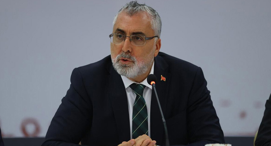 Bakan Işıkhan'dan deprem bölgesi için önemli duyuru: 30 Kasım'a kadar uzatıldı Bakan Işıkhan'dan deprem bölgesi için önemli duyuru: 30 Kasım'a kadar uzatıldı