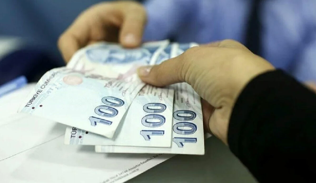 Emekli milyonları ilgilendiriyor! SGK açıkladı: Maaş zam farkları bugün hesapta Emekli milyonları ilgilendiriyor! SGK açıkladı: Maaş zam farkları bugün hesapta