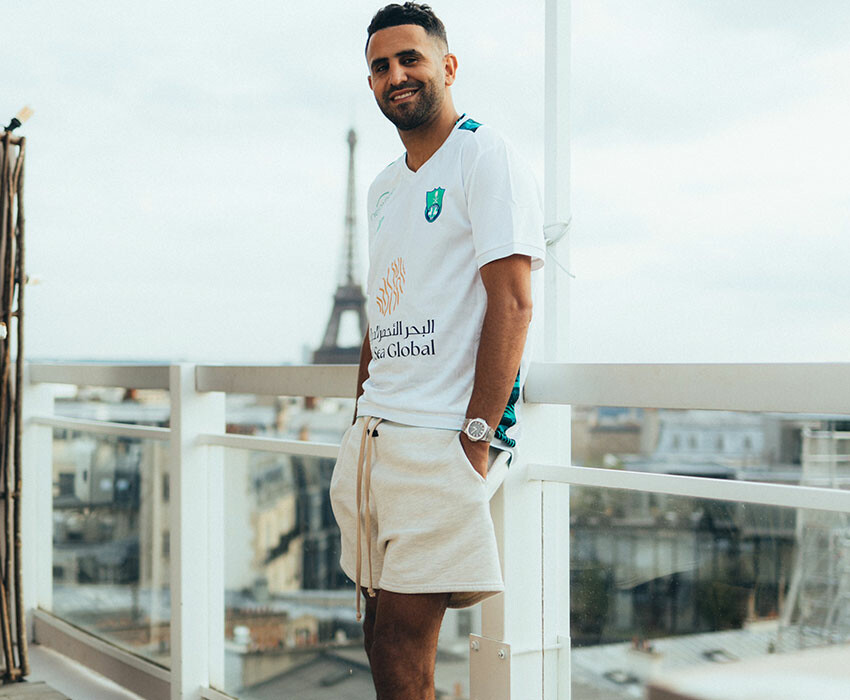 Rihad Mahrez transferi sonunda gerçekleşti! Cezayirli yıldız 4 yıllık imzaladı