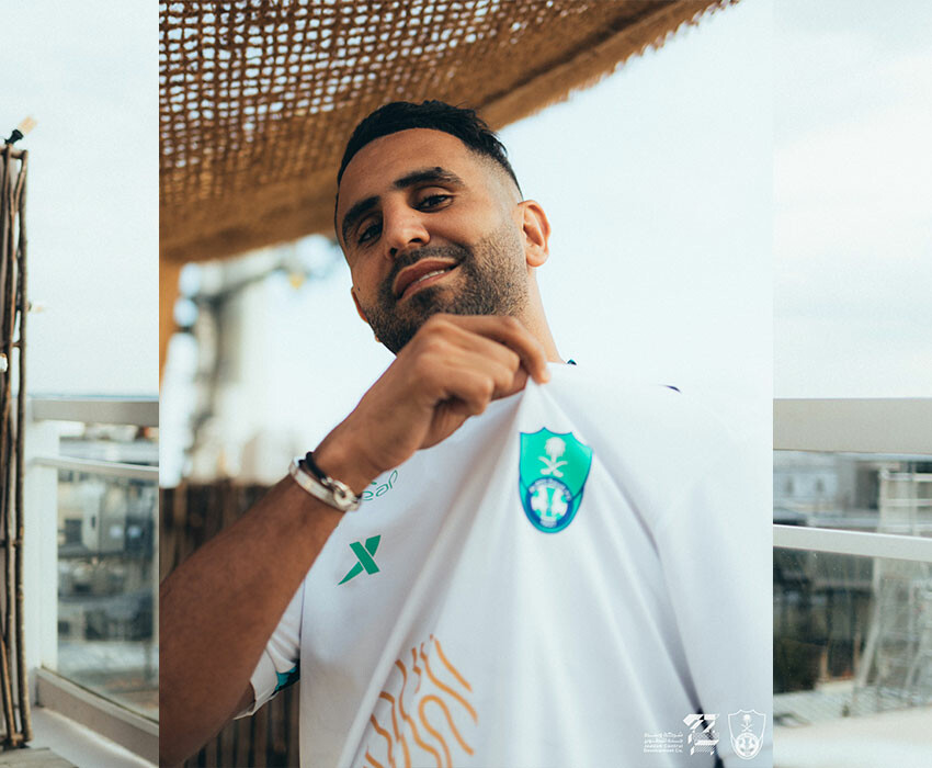 Rihad Mahrez transferi sonunda gerçekleşti! Cezayirli yıldız 4 yıllık imzaladı