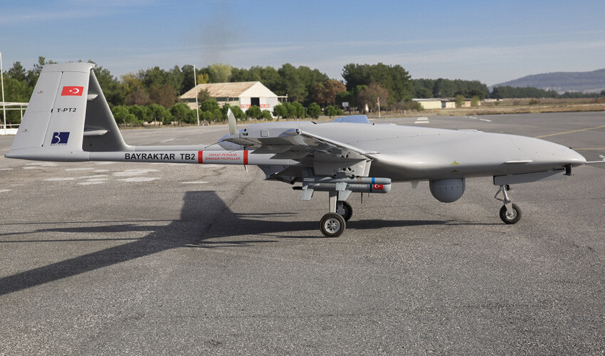<p>Savunma sanayi şirketi Baykar, sosyal medya platformu X'te (Twitter'da) yaptığı açıklamada ilk olarak Bayraktar TB2 İHA'ların (insansız hava aracı) hangi yangın bölgelerinde konuşlandığını açıkladı: 
