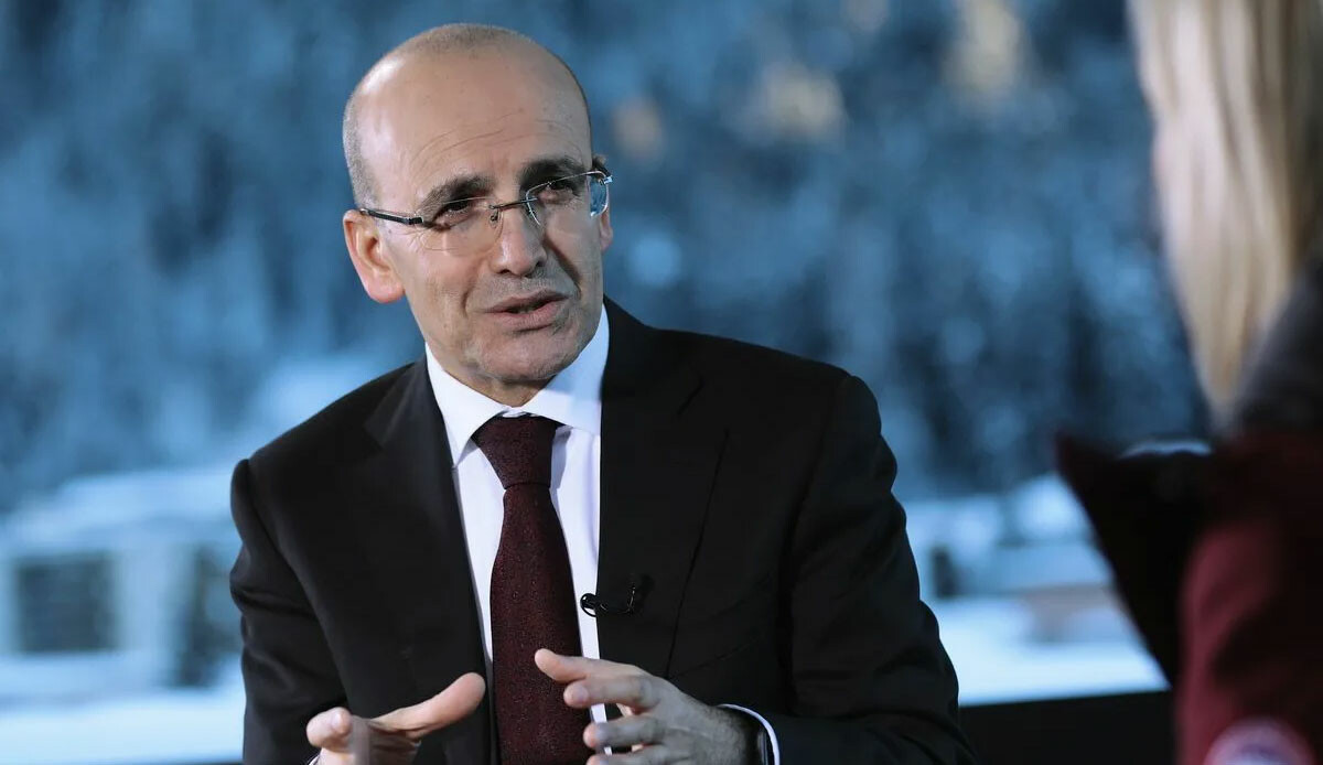 Mehmet Şimşek'ten yabancı yatırımcıya teşekkür: Lira uzun vadeli yatırımla istikrara kavuşacak Mehmet Şimşek'ten yabancı yatırımcıya teşekkür: Lira uzun vadeli yatırımla istikrara kavuşacak