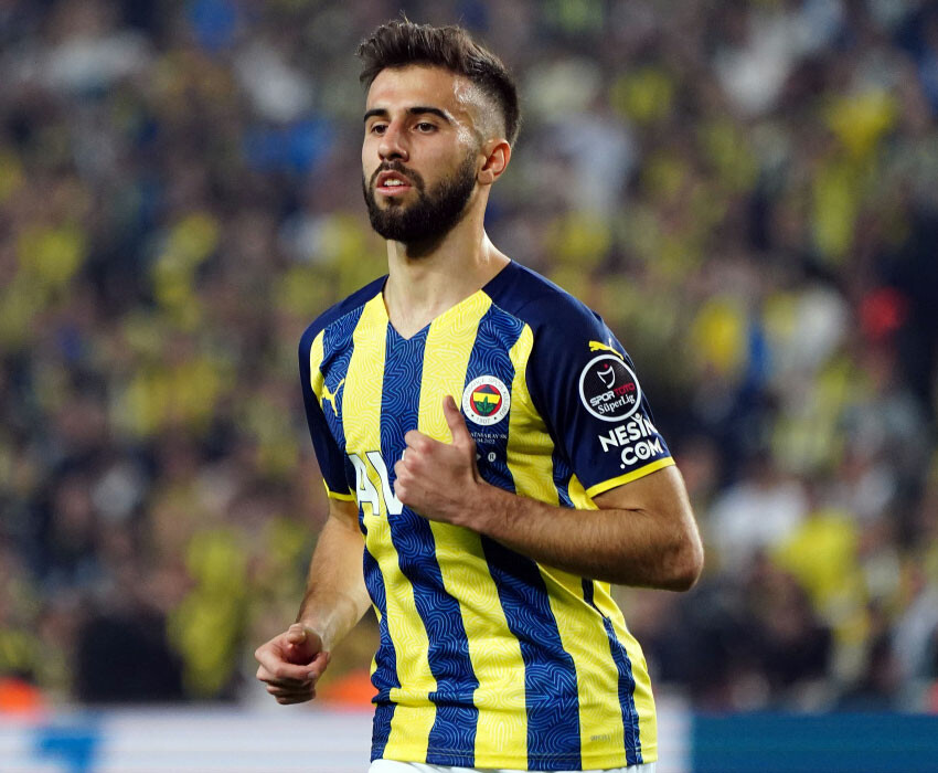 Ankaragücü yıldız avına çıktı! Tolunay Kafkas Fenerbahçe'den istediği oyuncuyu açıkladı Ankaragücü yıldız avına çıktı! Tolunay Kafkas Fenerbahçe'den istediği oyuncuyu açıkladı