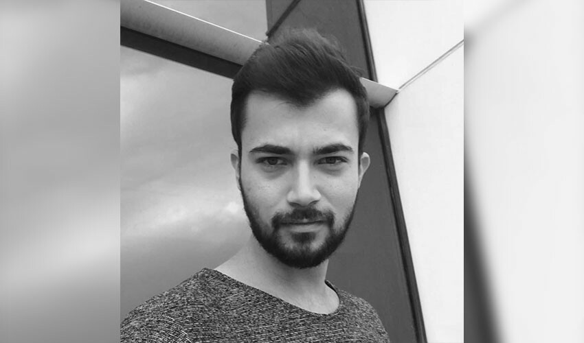 Tek suçu yolcu almaktı! Taksici kurşunların arasında kalarak can verdi Tek suçu yolcu almaktı! Taksici kurşunların arasında kalarak can verdi
