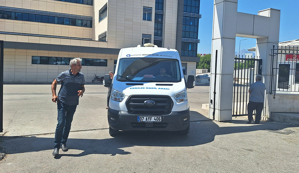 Elektrik akımına kapılan 3 çocuk babası hayatını kaybetti