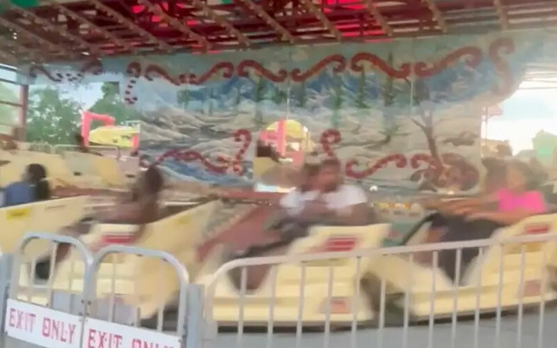 Lunaparkta dehşet anları: Oyuncak kontrolden çıktı!