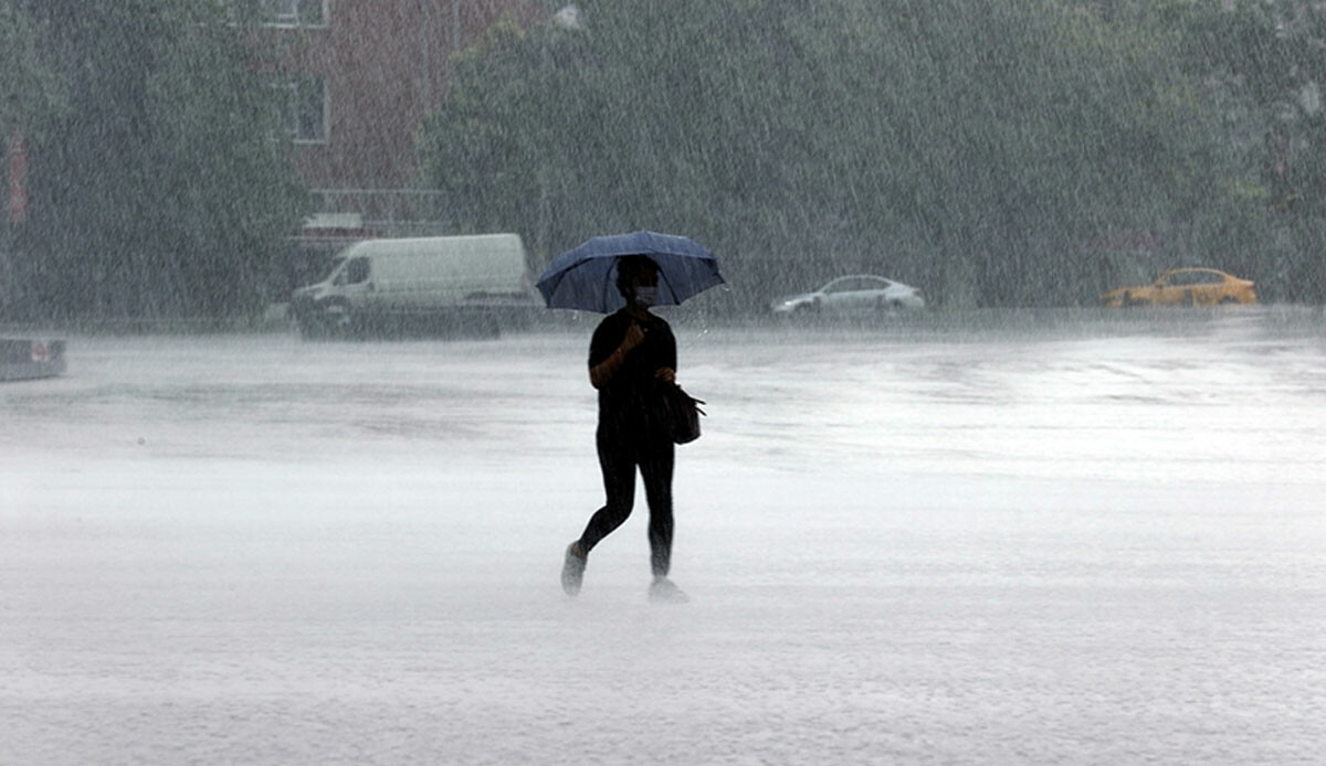 Rusya&#039;da hava koşulları tehdit oluşturmaya devam ediyor: 11 kişi hayatını kaybetti