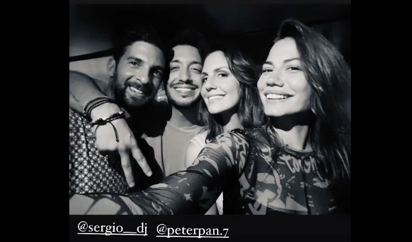 Yunan damatla ilk kare! DJ Sergio ile adı anılan Demet Özdemir’den fotoğraf geldi Demet Özdemir'den DJ Sergio ile ilk paylaşım...