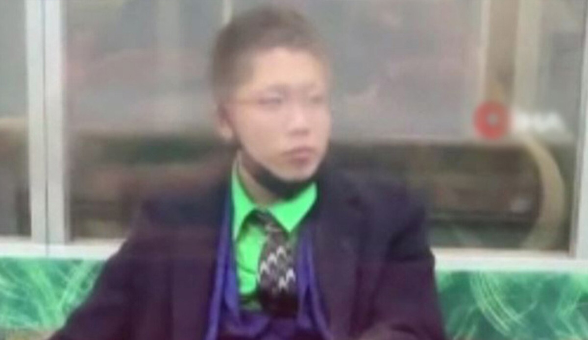 Joker kıyafetli adam vagonda dehşet saçtı, treni aleve verdi, cezası bugün belli oldu Joker kıyafetli adam vagonda dehşet saçtı, treni aleve verdi, cezası bugün belli oldu