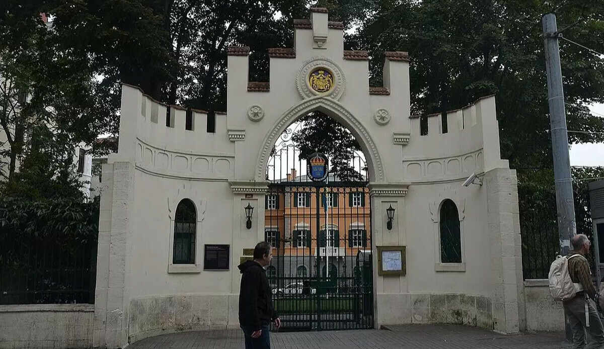 İzmir&#039;deki konsolosluk saldırısının zanlısı tutuklandı