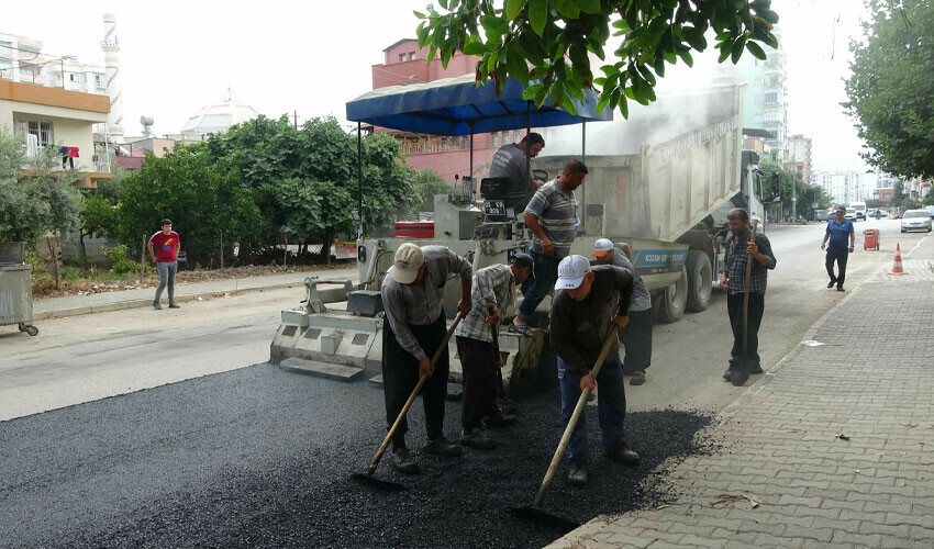 200 derecede çalışan işçilere serinleme molası