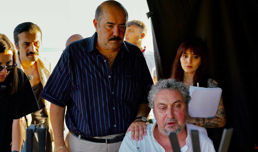 Ata Demirer’den bir ilk... Yeni projesi için kolları sıvadı, adresi ise şaşırttı