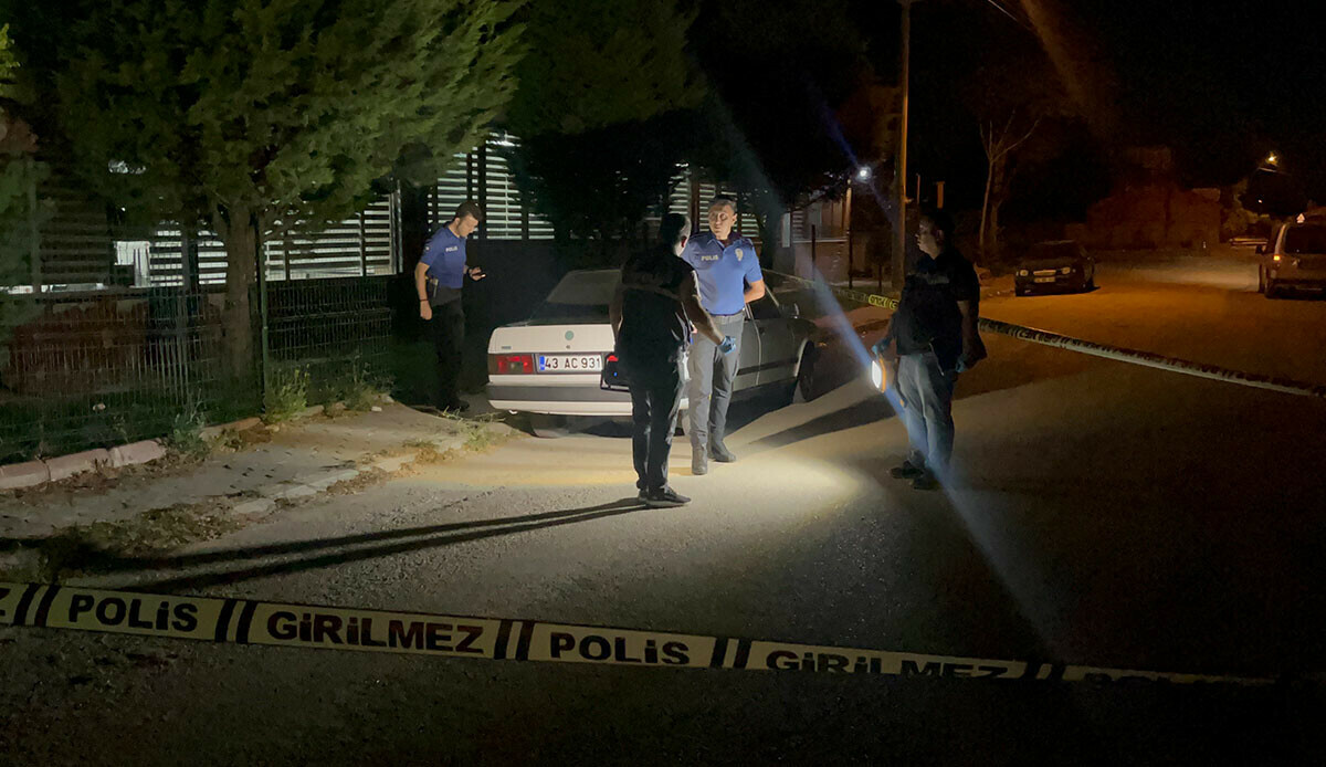 Kardeş katili polisten kaçamadı: Başka bir şehre giderken yakalandı Kardeş katili polisten kaçamadı: Başka bir şehre giderken yakalandı