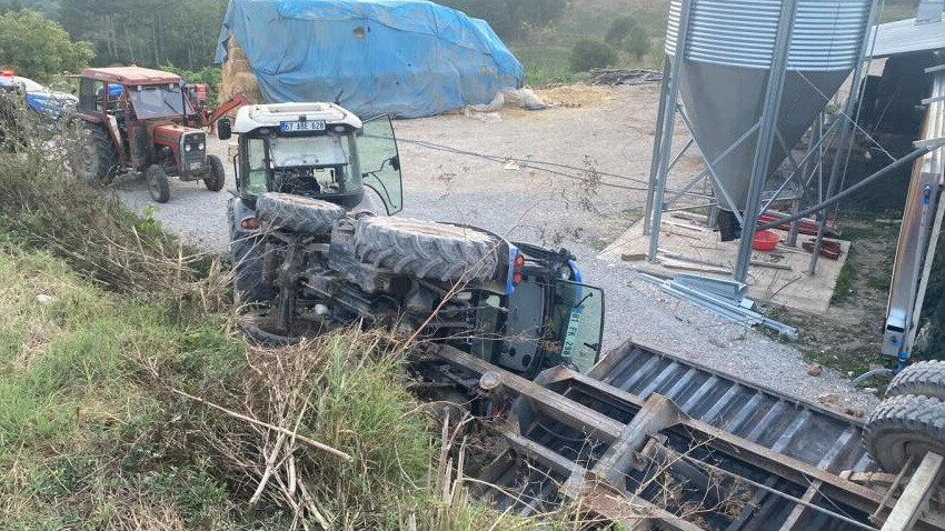 Bolu’da feci kaza! Devrilen traktörde bulunan çocuk hayatını kaybetti Bolu’da feci kaza! Devrilen traktörde bulunan çocuk hayatını kaybetti