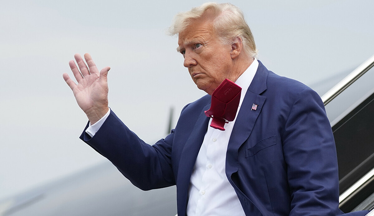 Eski ABD Başkanı Trump hakkındaki suçlamaları kabul etmedi, tutuksuz yargılanacak