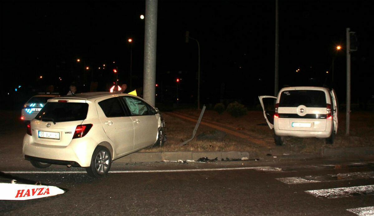 Samsun'da feci kaza: Çok sayıda yaralı var Samsun'da feci kaza: Çok sayıda yaralı var