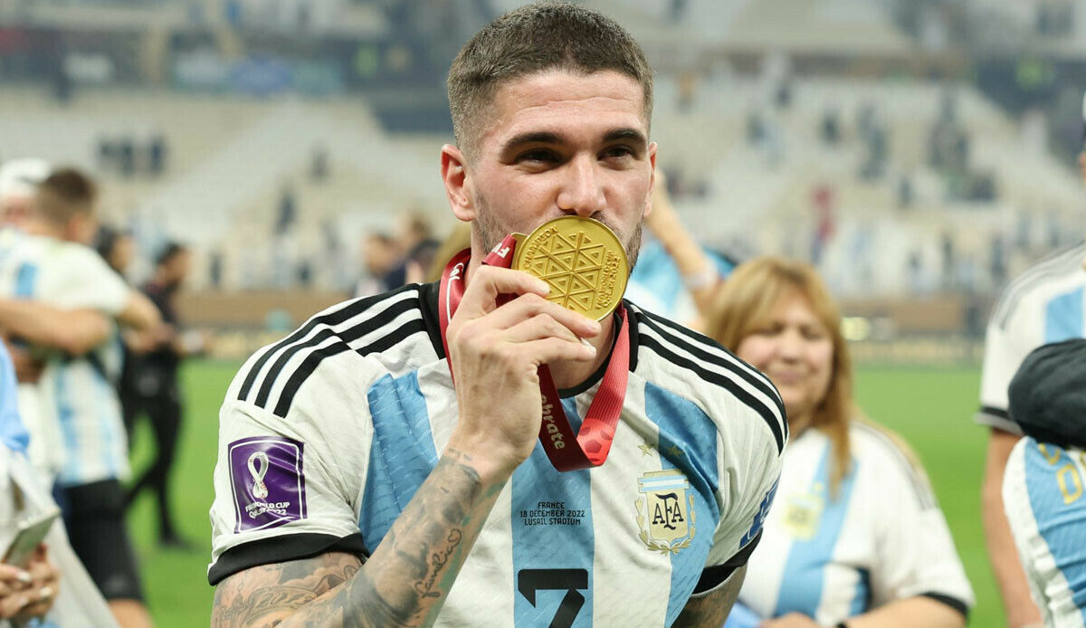 Rodrigo de Paul Süper Lig yolunda! Arjantinli orta saha için teklif yapıldı Rodrigo de Paul Süper Lig yolunda! Arjantinli orta saha için teklif yapıldı