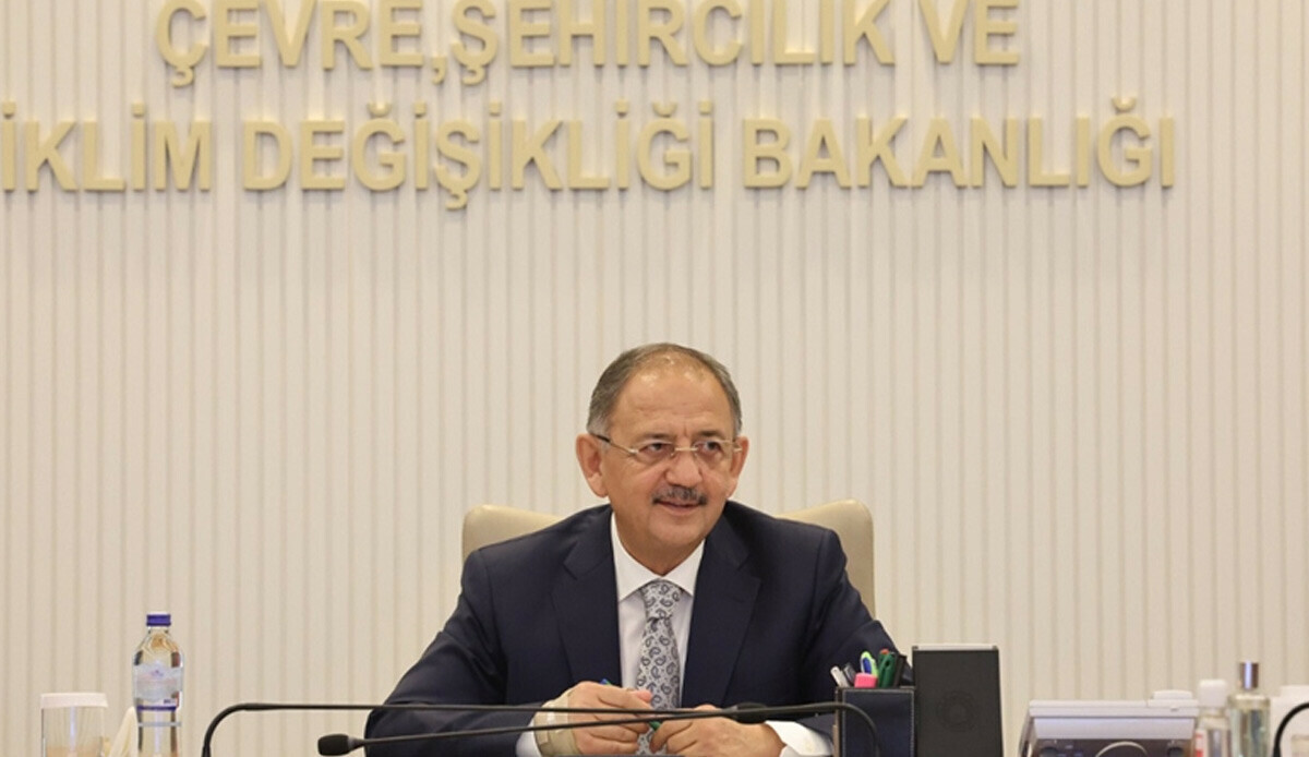 Bakan Özhaseki duyurdu: 'Yerinde Dönüşüm' projesine başvuru sayısı toplam 155 bin 293'e ulaştı Bakan Özhaseki duyurdu: 'Yerinde Dönüşüm' projesine başvuru sayısı toplam 155 bin 293'e ulaştı
