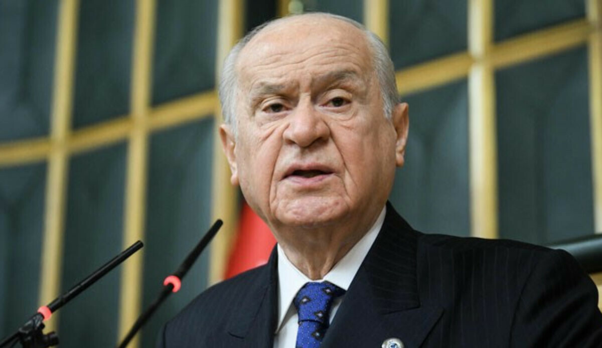 Bahçeli’den ilçe kongrelerine ‘yerel seçim’ mesajı: Mühim ve milli bir zarurettir Bahçeli’den ilçe kongrelerine ‘yerel seçim’ mesajı: Mühim ve milli bir zarurettir