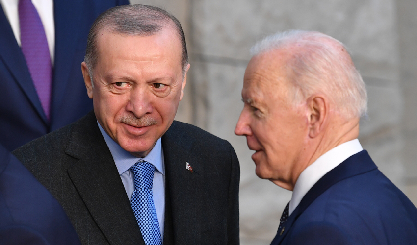 Yunan basınından çarpıcı iddia: Türkiye, Fransa ve ABD'yi yerinden edebilir