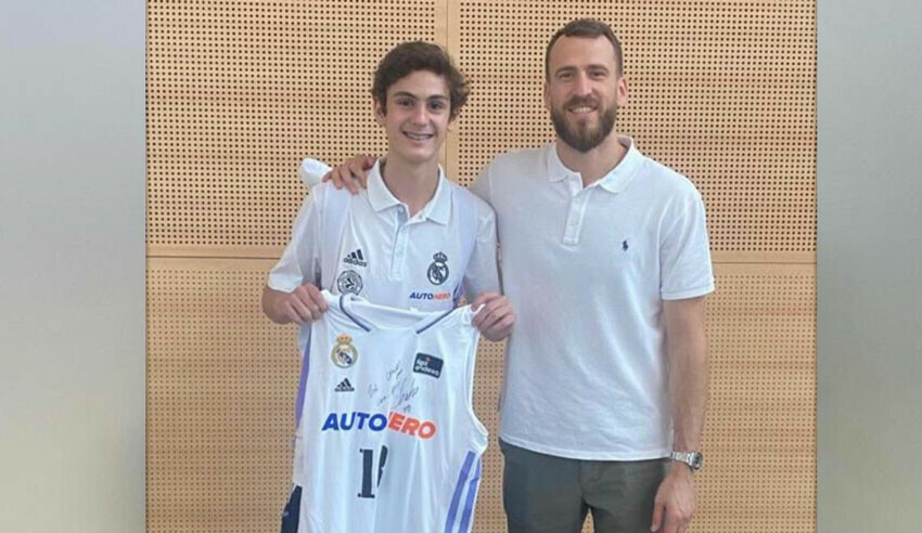 İbrahim Kutluay’ın oğlu Ömer Kutluay 14 yaşında Real Madrid'e transfer oldu İbrahim Kutluay’ın oğlu Ömer Kutluay 14 yaşında Real Madrid'e transfer oldu