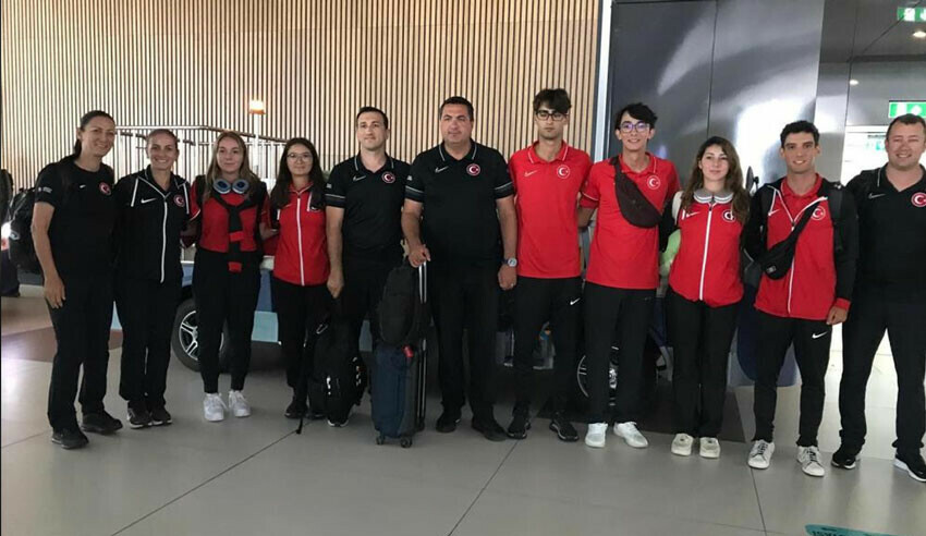 Tarihte Dünya şampiyonu olmayı başaran ilk Türk okçu Mete Gazoz İstanbul'a geldi Tarihte Dünya şampiyonu olmayı başaran ilk Türk okçu Mete Gazoz İstanbul'a geldi