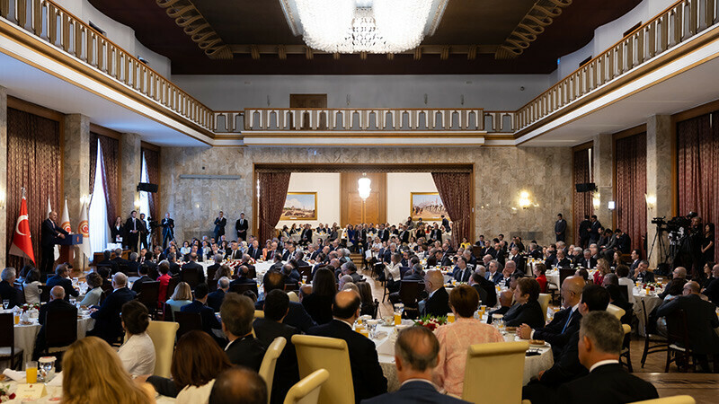 TBMM Başkanı Kurtulmuş ilan etti: Türkiye kurulacak yeni dünyada öncü rolünü alacak Numan Kurtulmuş- büyükelçiler konferansı