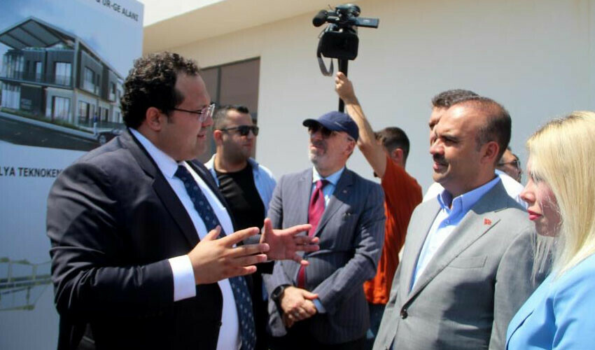 Bakan Kacır, Ar-Ge'nin önemine vurgu yaptı: Atılım ortaya koymalıyız Bakan Kacır, Ar-Ge'nin önemine vurgu yaptı: Atılım ortaya koymalıyız