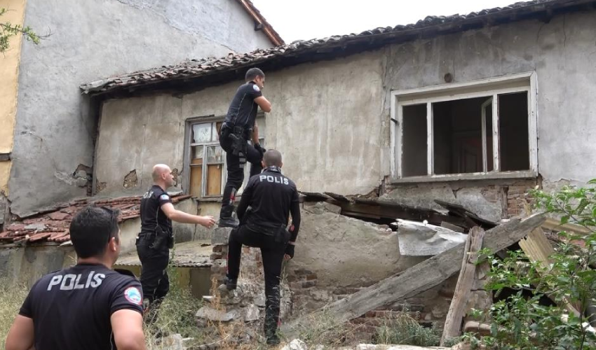 Terk edilmiş metruk binalara operasyon Terk edilmiş metruk binalara operasyon