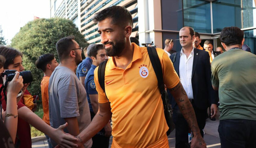 Süper Lig'in ilk haftasında Kayserispor ile karşılaşacak olan Galatasaray, Kayseri'ye geldi Süper Lig'in ilk haftasında Kayserispor ile karşılaşacak olan Galatasaray, Kayseri'ye geldi