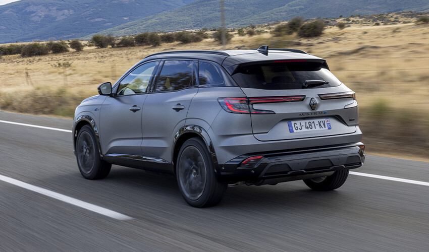 Özellikleriyle de tasarımıyla kendisine hayran bıraktı: Yeni Renault Austral E-Tech full hibrit Türkiye'de yollara çıkıyor Renault Austral E-Tech full hybrid