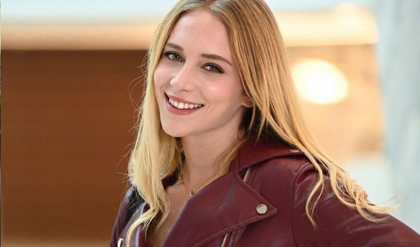 Hayal Köseoğlu'ndan Tamer Karadağlı atamasına sert tepki: Belli bir niteliğe ihtiyaç olması gerekmez mi? Hayal Köseoğlu'ndan Tamer Karadağlı atamasına sert tepki: Belli bir niteliğe ihtiyaç olması gerekmez mi?