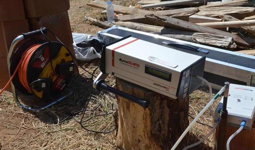 Depremden sonra ortaya çıkmıştı: Radon gazı seviyesi düştü Depremden sonra ortaya çıkmıştı: Radon gazı seviyesi düştü