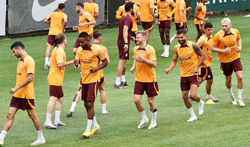 Okan Buruk'tan Torreira, Zaniolo ve Tete açıklaması! Transfer tekliflerini itiraf etti Okan Buruk'tan Torreira, Zaniolo ve Tete açıklaması! Transfer tekliflerini itiraf etti